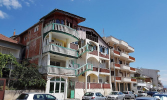 Bonita Ulcinj outside