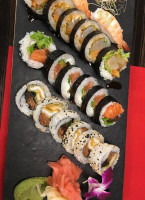 Sushi Samuraj food