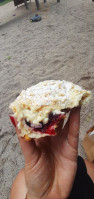 Gigi Cukiernia food