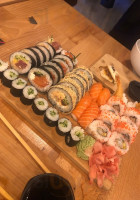 Mijuba Sushi food