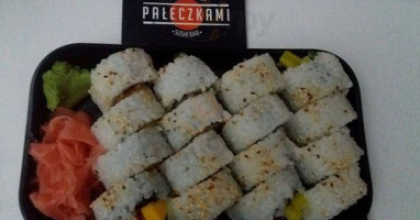 Paleczkami Sushi food