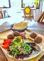 Mezze Middle Eastern food