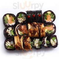 77 Sushi food