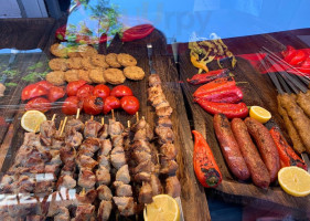 Bouloukos Kebab food