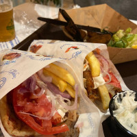 Souvlaki Club food