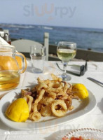 Mylos Seaside food