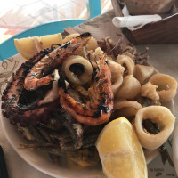 Gilisma Taverna food