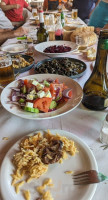 Ταβέρνα ο Τάσος food