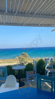 Karolina Beach inside