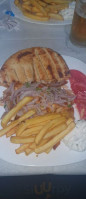 Kenny's Gyros Grill food