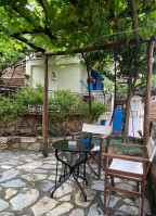 Cafe Paralis inside