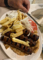 The Spitiko Naxos Grill food