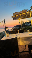 Taverna Stelakis Beach food