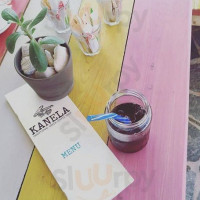 Κανέλα Cafe food