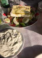 Κόβεται Ψήνεται food