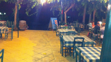 Sesoula Taverna food