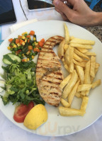 Taverna Vasilis food