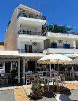 Thalassa Taverna food