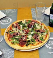 Venus Pizza Port food