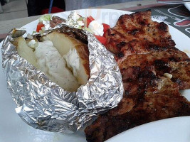 Endy's Souvlaki food