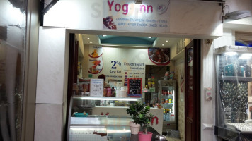 Yog-inn food