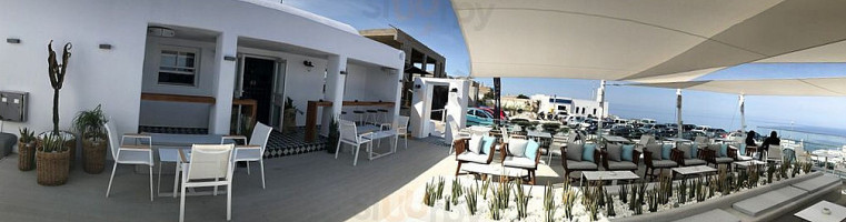 Tramonto All Day Lounge Oia Santorini inside