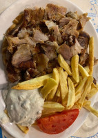 The Spitiko Naxos Grill food