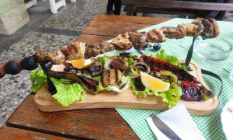 Simona food