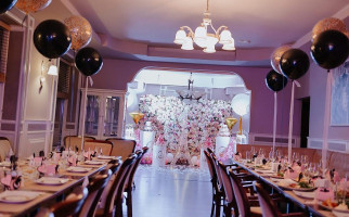 Veranda inside