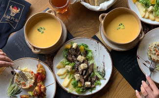 Lab Pub food