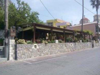 Taverna Yannis