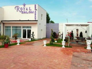 Salon Royal