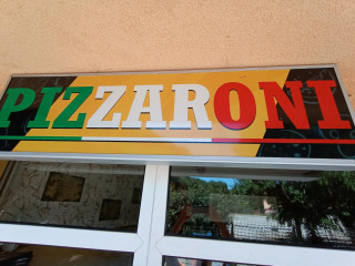 Pizzaroni