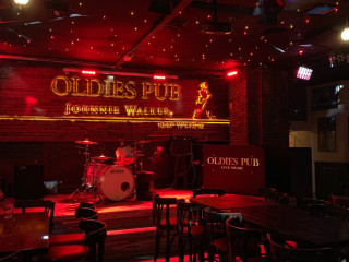Oldies Pub