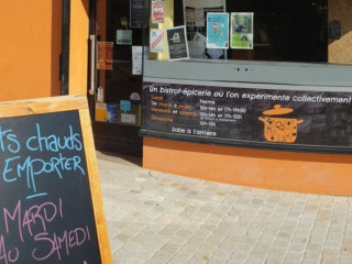 Un Café Des Possibles