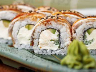 Abokado Sushi