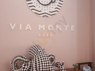 Via Monte Cafe
