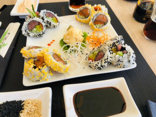 Susharnia Sushi