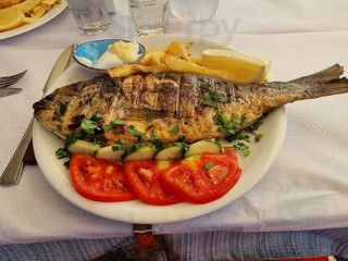 Apaggio Taverna -xalkh