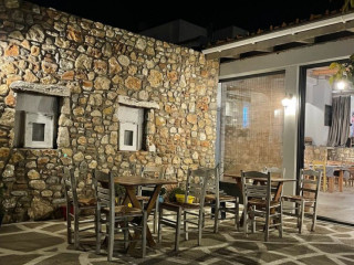 Taverna Sertiko