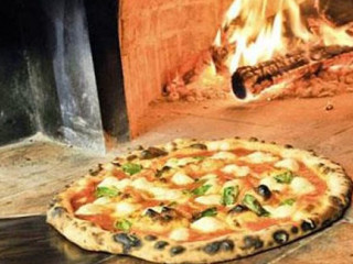 Pizza Pizza Wood Oven