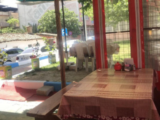 Ayakta Mangal Başi Murat'in Yeri Çöp Şiş